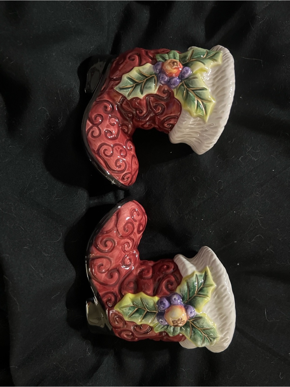 Holiday Red Ceramic Stocking Accent Pair - Fitz & Floyd